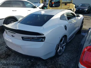 2016 Chevrolet Camaro 1SS with VIN 1G1FF1R79G0151792, listed as a IAAI auction lot 41357952 with 1 mi miles. Bid and sale history available at carsss.com. Image 4.