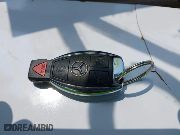 2008 Mercedes-Benz C 300 Sport with VIN WDDGF81X88F172542, listed as a IAAI auction lot 42471720 with 141,392 mi miles and . Bid and sale history available at DreamBid. Image 11.