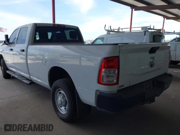 2022 Ram 2500 Tradesman with VIN 3C6UR4HJ8NG200503, listed as a IAAI auction lot 41726564 with 157,884 mi miles and . Bid and sale history available at DreamBid. Image 3.