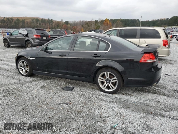 2009 Pontiac G8 with VIN 6G2ER57789L215088, listed as a Copart auction lot 82490804 with 177,014 mi miles and Clean Title. Bid and sale history available at carsss.com. Image 2.