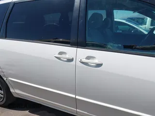 2005 Toyota Sienna CE with VIN 5TDZA23C95S364802, listed as a IAAI auction lot 42164931 with 201,737 mi miles and . Bid and sale history available at DreamBid. Image 13.