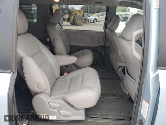 2015 Toyota Sienna Limited with VIN 5TDDK3DC5FS095338, listed as a Copart auction lot 78532014 with 182,689 mi miles and Salvage Title. Bid and sale history available at DreamBid. Image 11.