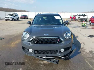 2018 MINI Countryman Cooper S with VIN WMZYT5C3XJ3E60685, listed as a IAAI auction lot 41775049 with 125,883 mi miles and . Bid and sale history available at DreamBid. Image 12.