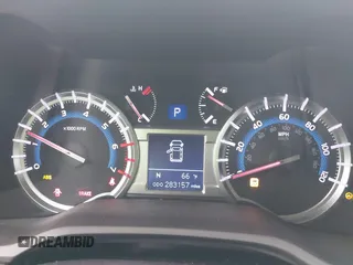 2014 Toyota 4Runner SR5 with VIN JTEZU5JR3E5065811, listed as a IAAI auction lot 42107883 with 283,157 mi miles and . Bid and sale history available at DreamBid. Image 7.