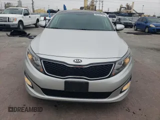 2015 Kia Optima EX z VIN 5XXGN4A71FG396076, wystawiony jako Copart lot #55306755 z przebiegiem 59 330 mil mil oraz Szkoda całkowita • Salvage title. Historia ofert i sprzedaży dostępna na DreamBid. Obrazek 5.