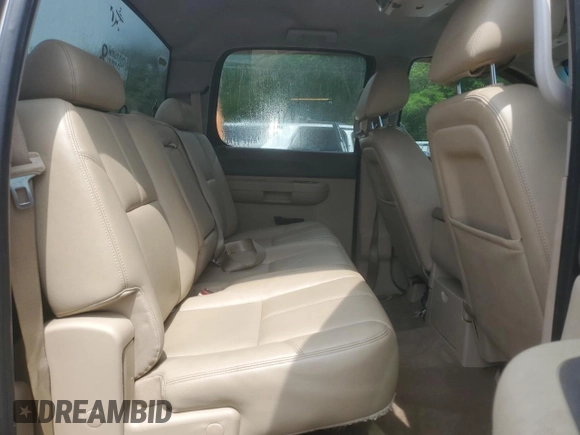 2013 Chevrolet Silverado 1500 LT with VIN 3GCPKSE78DG280374, listed as a Copart auction lot 53853775 with 65,675 mi miles and Salvage Title. Bid and sale history available at DreamBid. Image 10.