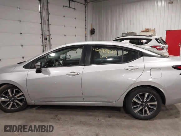 2021 Nissan Versa SV with VIN 3N1CN8EV6ML913147, listed as a IAAI auction lot 42096823 with 76,162 mi miles and . Bid and sale history available at DreamBid. Image 14.