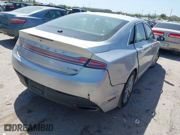 2015 Lincoln MKZ with VIN 3LN6L2J97FR608175, listed as a IAAI auction lot 41860094 with 196,965 mi miles and . Bid and sale history available at DreamBid. Image 4.