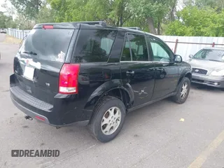 2006 Saturn VUE z VIN 5GZCZ53486S840246, wystawiony jako IAAI lot #42251233 z przebiegiem Nie podano mil oraz . Historia ofert i sprzedaży dostępna na DreamBid. Obrazek 4.