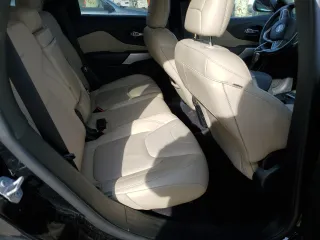2018 Jeep Cherokee Limited с VIN 1C4PJLDB0JD519679, выставлен на аукционе Copart как лот 74325704 с пробегом Не указан миль и Списание • Salvage title. История ставок и продаж доступна на DreamBid. Изображение 10.
