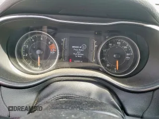 2020 Jeep Cherokee Altitude с VIN 1C4PJLLB4LD536134, выставлен на аукционе Copart как лот 60002225 с пробегом 182 085 миль миль и Чистый • Clean title. История ставок и продаж доступна на DreamBid. Изображение 9.