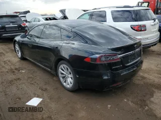 2016 Tesla Model S 70 with VIN 5YJSA1E11GF155536, listed as a Copart auction lot 47543565 with 137,462 mi miles and Salvage title. Bid and sale history available at DreamBid. Image 2.