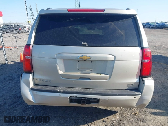 2017 Chevrolet Tahoe LT z VIN 1GNSKBKC1HR233583, wystawiony jako IAAI lot #41985848 z przebiegiem 171 665 mil mil oraz . Historia ofert i sprzedaży dostępna na DreamBid. Obrazek 20.