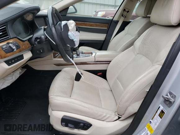 2015 BMW 7 Series 740Li with VIN WBAYE4C55FD947438, listed as a Copart auction lot 78046534 with Not Provided miles and Salvage Title. Bid and sale history available at DreamBid. Image 7.