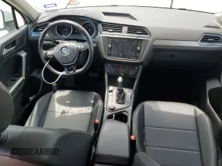 2018 Volkswagen Tiguan SEL z VIN 3VV2B7AX8JM156391, wystawiony jako Copart lot #56233975 z przebiegiem 85 166 mil mil oraz Szkoda całkowita • Salvage title. Historia ofert i sprzedaży dostępna na DreamBid. Obrazek 8.