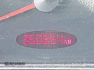 2008 Pontiac G6 1SV Value Leader z VIN 1G2ZF57B184150315, wystawiony jako IAAI lot #42155646 z przebiegiem 350 654 mil mil oraz . Historia ofert i sprzedaży dostępna na DreamBid. Obrazek 15.
