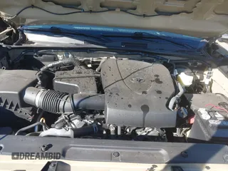 2020 Toyota Tacoma SR5 с VIN 3TMCZ5AN5LM331149, выставлен на аукционе IAAI как лот 41633864 с пробегом 74 862 миль миль и . История ставок и продаж доступна на DreamBid. Изображение 10.