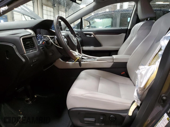 2022 Lexus RX with VIN 2T2HZMDA2NC323851, listed as a Copart auction lot 70025382 with 26,613 mi miles. Bid and sale history available at carsss.com. Image 7.