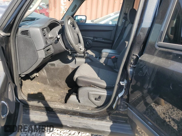 2009 Jeep Commander Sport с VIN 1J8HG48K29C529532, выставлен на аукционе Copart как лот 47182315 с пробегом 175 857 миль миль и Списание • Salvage title. История ставок и продаж доступна на DreamBid. Изображение 7.