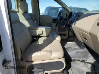2008 Ford F-150 XL z VIN 1FTRF12W98KB87851, wystawiony jako Copart lot #89126075 z przebiegiem 111 739 mil mil oraz Czysty tytuł • Clean title. Historia ofert i sprzedaży dostępna na DreamBid. Obrazek 10.