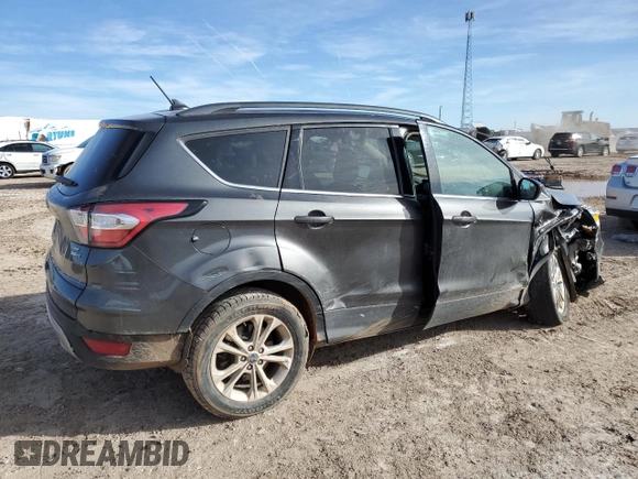 2018 Ford Escape SE with VIN 1FMCU9GD6JUB12810, listed as a Copart auction lot 82598864 with 138,640 mi miles and Salvage Title. Bid and sale history available at carsss.com. Image 3.