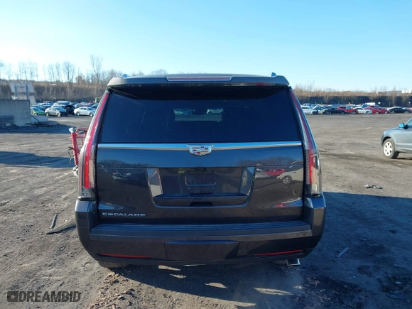 2018 Cadillac Escalade Premium Luxury with VIN 1GYS4CKJXJR217809, listed as a IAAI auction lot 41711281 with 63,482 mi miles. Bid and sale history available at carsss.com. Image 16.