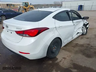 2015 Hyundai Elantra SE with VIN 5NPDH4AE4FH591540, listed as a IAAI auction lot 41822435 with 83,083 mi miles. Bid and sale history available at carsss.com. Image 4.