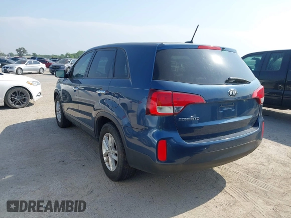 2014 Kia Sorento LX с VIN 5XYKT3A69EG480299, выставлен на аукционе IAAI как лот 42331602 с пробегом 180 580 миль миль и . История ставок и продаж доступна на DreamBid. Изображение 3.