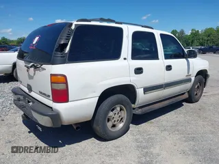 2001 Chevrolet Tahoe LT z VIN 1GNEC13TX1R172937, wystawiony jako IAAI lot #42199690 z przebiegiem 256 923 mil mil oraz . Historia ofert i sprzedaży dostępna na DreamBid. Obrazek 4.