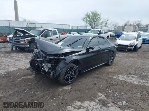2019 Mercedes-Benz C C 300 with VIN 55SWF8EB5KU321410, listed as a IAAI auction lot 41951332 with Not Provided miles. Bid and sale history available at carsss.com. Image 17.