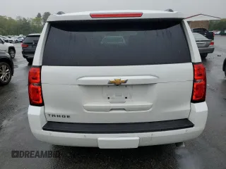2017 Chevrolet Tahoe LT z VIN 1GNSKBKC5HR306034, wystawiony jako Copart lot #55788245 z przebiegiem 87 726 mil mil oraz Szkoda całkowita • Salvage title. Historia ofert i sprzedaży dostępna na DreamBid. Obrazek 6.
