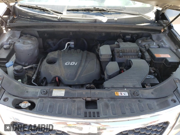 2013 Kia Sorento LX z VIN 5XYKT3A6XDG408459, wystawiony jako Copart lot #52556785 z przebiegiem 195 680 mil mil oraz Szkoda całkowita • Salvage title. Historia ofert i sprzedaży dostępna na DreamBid. Obrazek 12.
