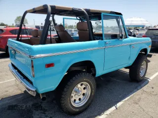 1969 Ford Bronco with VIN U15GLE92472, listed as a Copart auction lot 55164735 with 1,521 mi miles and Salvage title. Bid and sale history available at DreamBid. Image 3.