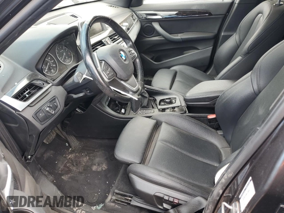 2017 BMW X1 xDrive28i with VIN WBXHT3C32H5F79403, listed as a Copart auction lot 50182775 with 71,003 mi miles and Salvage Title. Bid and sale history available at carsss.com. Image 7.