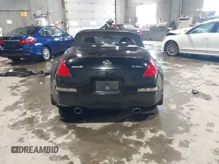 2004 Nissan 350Z Touring with VIN JN1AZ36AX4T014409, listed as a IAAI auction lot 41610945 with 86,756 mi miles. Bid and sale history available at carsss.com. Image 16.