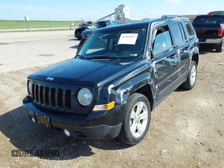 2014 Jeep Patriot Latitude with VIN 1C4NJRFB2ED501262, listed as a IAAI auction lot 42165657 with 107,551 mi miles and . Bid and sale history available at DreamBid. Image 2.