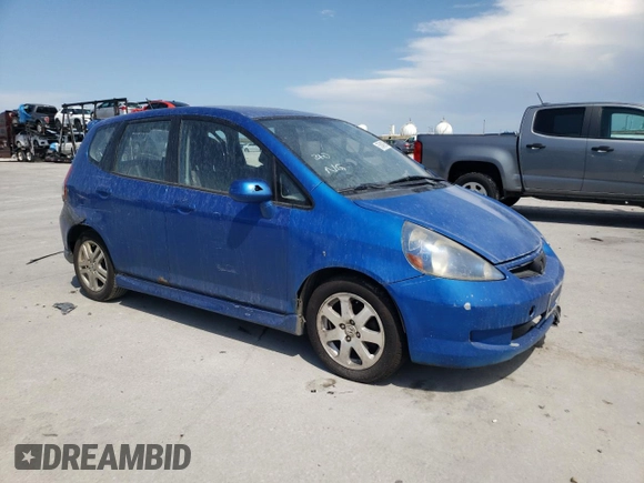 2008 Honda Fit Sport z VIN JHMGD386X8S062730, wystawiony jako Copart lot #57648795 z przebiegiem 233 820 mil mil oraz Szkoda całkowita • Salvage title. Historia ofert i sprzedaży dostępna na DreamBid. Obrazek 4.
