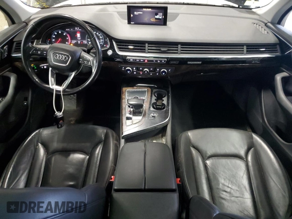 2017 Audi Q7 Premium Plus with VIN WA1LAAF73HD012517, listed as a Copart auction lot 52279185 with 177,472 mi miles and Clean Title. Bid and sale history available at carsss.com. Image 8.