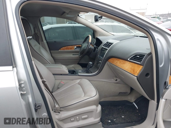 2012 Lincoln MKX with VIN 2LMDJ6JK6CBL15454, listed as a IAAI auction lot 41482972 with 144,660 mi miles. Bid and sale history available at carsss.com. Image 5.