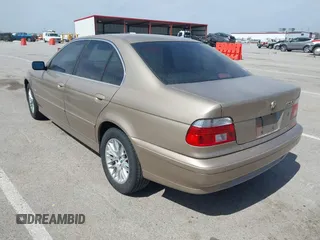 2001 BMW 5 Series 530iA with VIN WBADT63401CF04333, listed as a IAAI auction lot 41798119 with 1 mi miles. Bid and sale history available at carsss.com. Image 3.