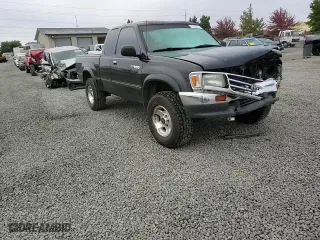 1998 Toyota T100 DX with VIN JT4UN22D8W0052905, listed as a Copart auction lot 72473714 with 252,471 mi miles and Salvage Title. Bid and sale history available at carsss.com. Image 11.