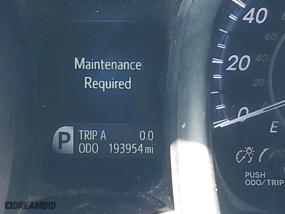 2016 Toyota Avalon Limited with VIN 4T1BK1EB7GU225453, listed as a IAAI auction lot 40929723 with 193,954 mi miles. Bid and sale history available at carsss.com. Image 15.
