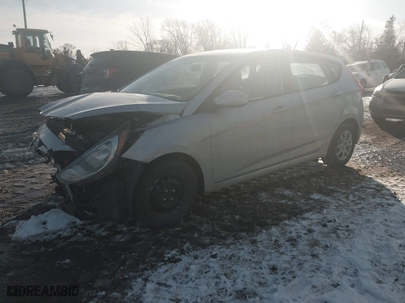 2014 Hyundai Accent GS with VIN KMHCT5AEXEU167098, listed as a IAAI auction lot 41552742 with 48,645 mi miles. Bid and sale history available at carsss.com. Image 17.