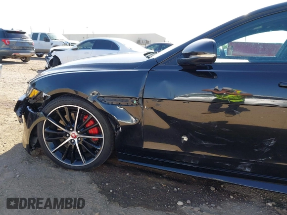 2019 Jaguar XE with VIN SAJAG4FVXKCP48915, listed as a IAAI auction lot 42012284 with 62,393 mi miles and . Bid and sale history available at DreamBid. Image 17.