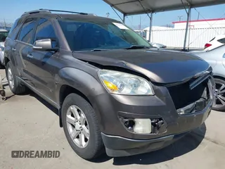 2007 Saturn Outlook XR z VIN 5GZER23797J173289, wystawiony jako IAAI lot #42227395 z przebiegiem 130 043 mil mil oraz . Historia ofert i sprzedaży dostępna na DreamBid. Obrazek 1.