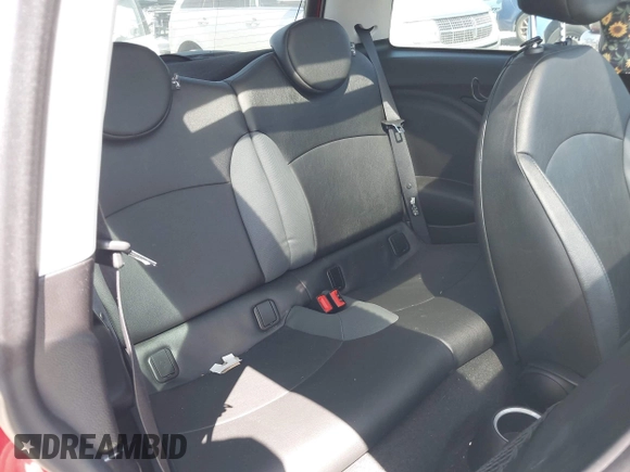 2009 MINI Hardtop S with VIN WMWMF73569TW86229, listed as a IAAI auction lot 42264383 with 63,482 mi miles and . Bid and sale history available at DreamBid. Image 8.