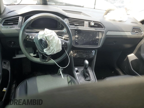 2021 Volkswagen Tiguan SE z VIN 3VV3B7AX4MM032014, wystawiony jako Copart lot #56798555 z przebiegiem 72 077 mil mil oraz Szkoda całkowita • Salvage title. Historia ofert i sprzedaży dostępna na DreamBid. Obrazek 8.