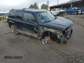 2017 Jeep Patriot Sport SE z VIN 1C4NJRBB3HD107313, wystawiony jako Copart lot #51709785 z przebiegiem 115 268 mil mil oraz Szkoda całkowita • Salvage title. Historia ofert i sprzedaży dostępna na DreamBid. Obrazek 4.