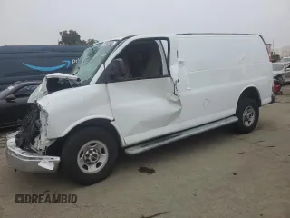 2014 GMC Savana Cargo Van with VIN 1GTW7FCA7E1912400, listed as a Copart auction lot 85908824 with 0 mi miles and Clean Title. Bid and sale history available at carsss.com. Image 1.