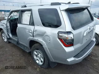 2021 Toyota 4Runner SR5 with VIN JTEMU5JRXM5941136, listed as a IAAI auction lot 41872436 with 74,272 mi miles and . Bid and sale history available at DreamBid. Image 3.